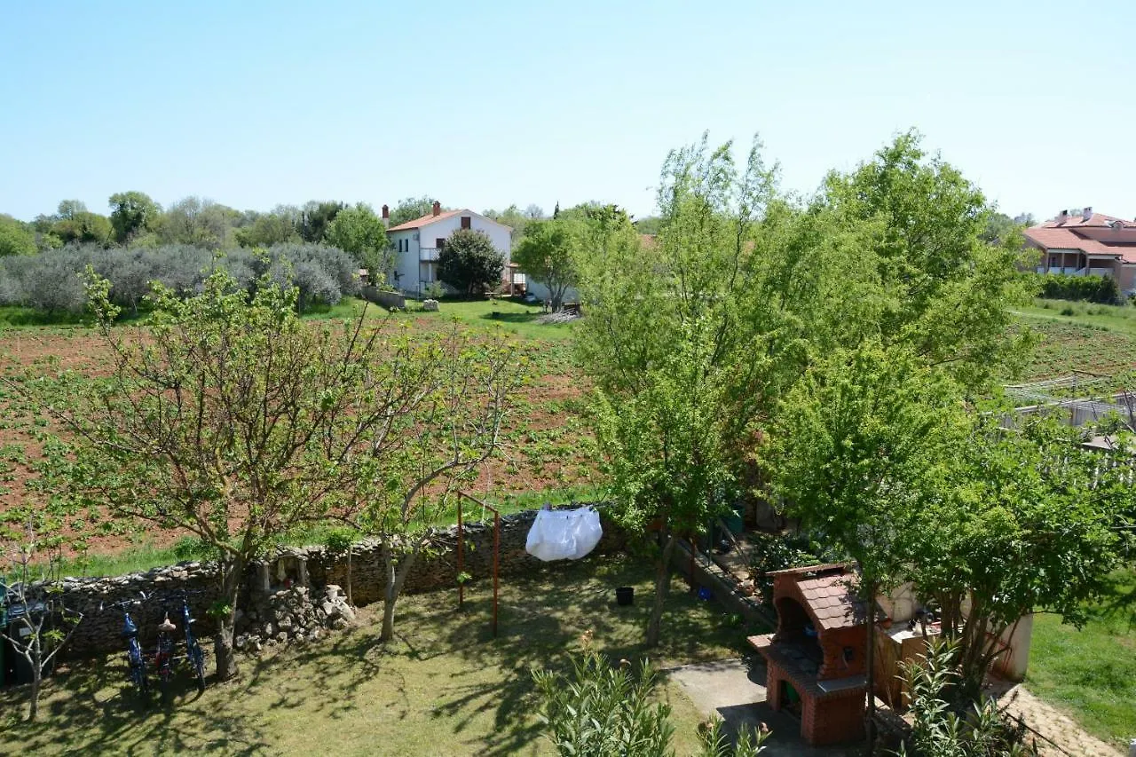 Apartments Dubravka 0*, Medulin Croatia